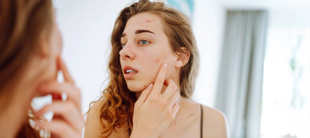 Dezechilibre hormonale la femei: cauze și soluții 1 Dezechilibre hormonale la femei